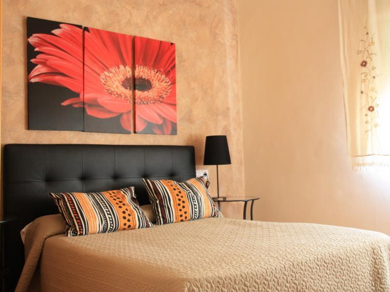 Hostal Rte. Elena Fuentes de Ebro Δωμάτιο φωτογραφία